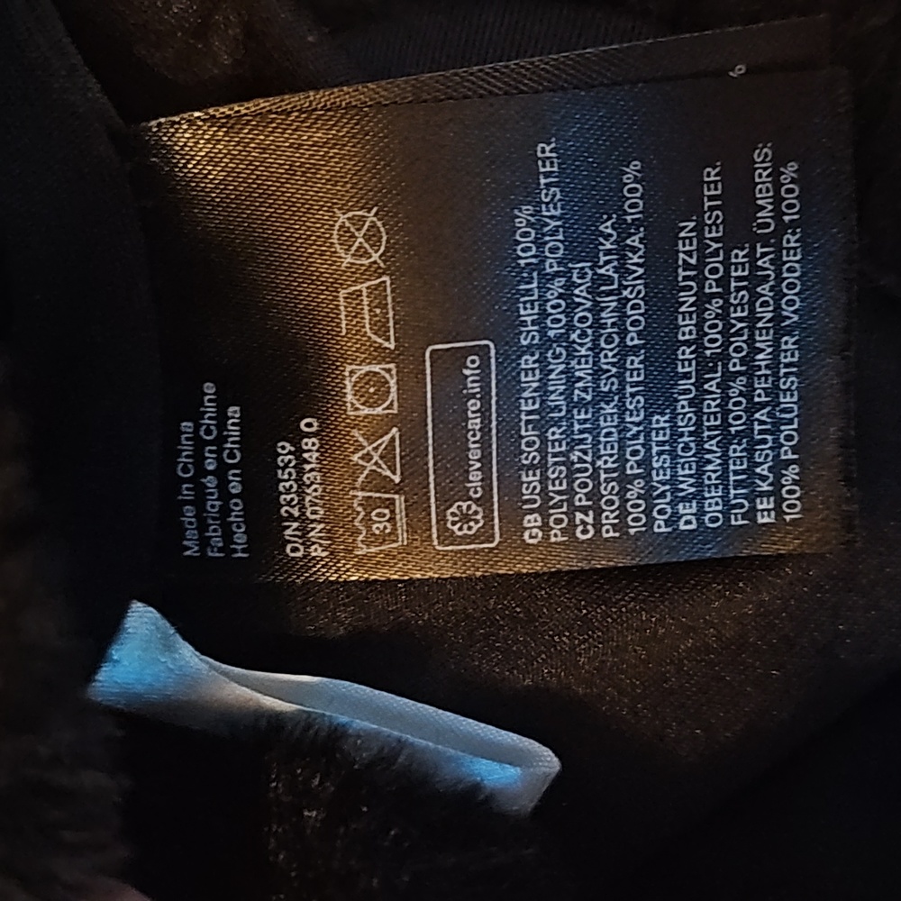 H&M Girls Fur Coat - Picture 6 of 8